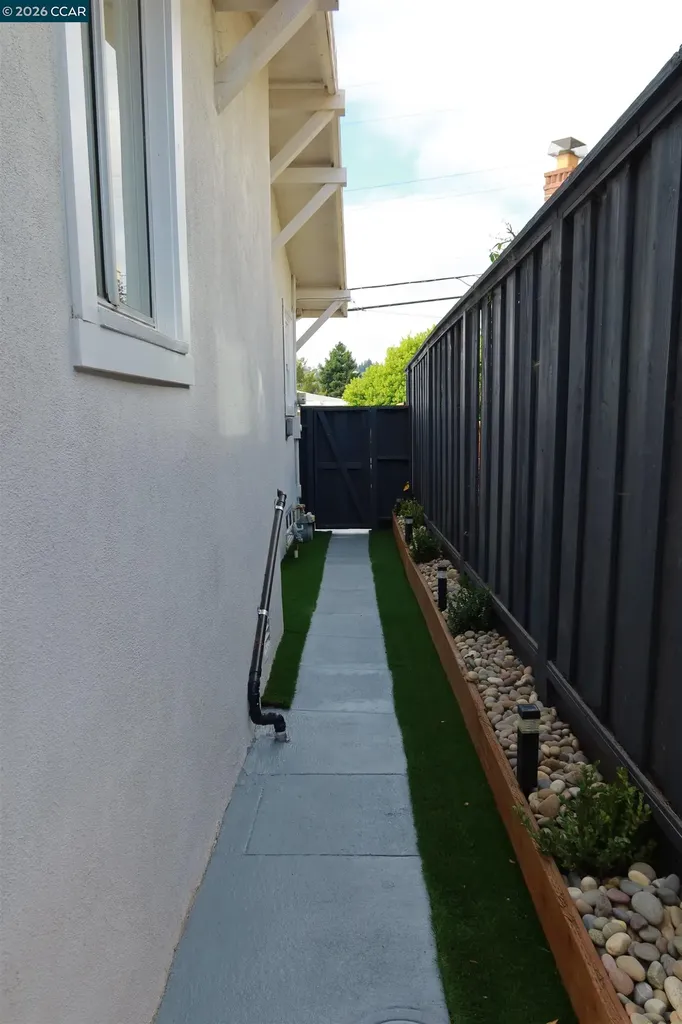 1515 Hampel Street Oakland CA 94602