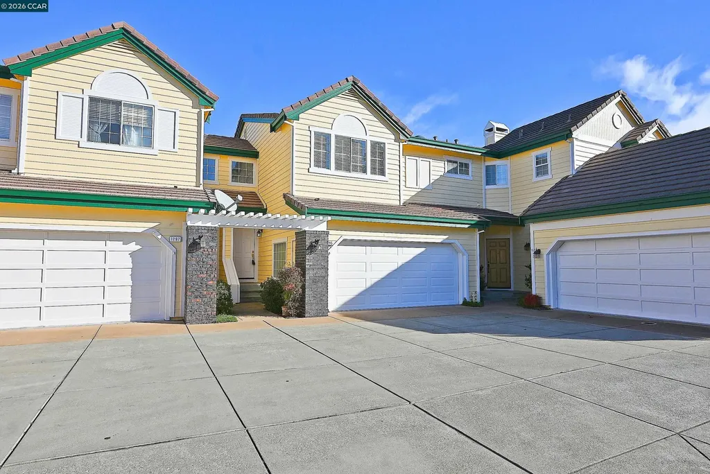 1295 Shell Circle Clayton CA 94517