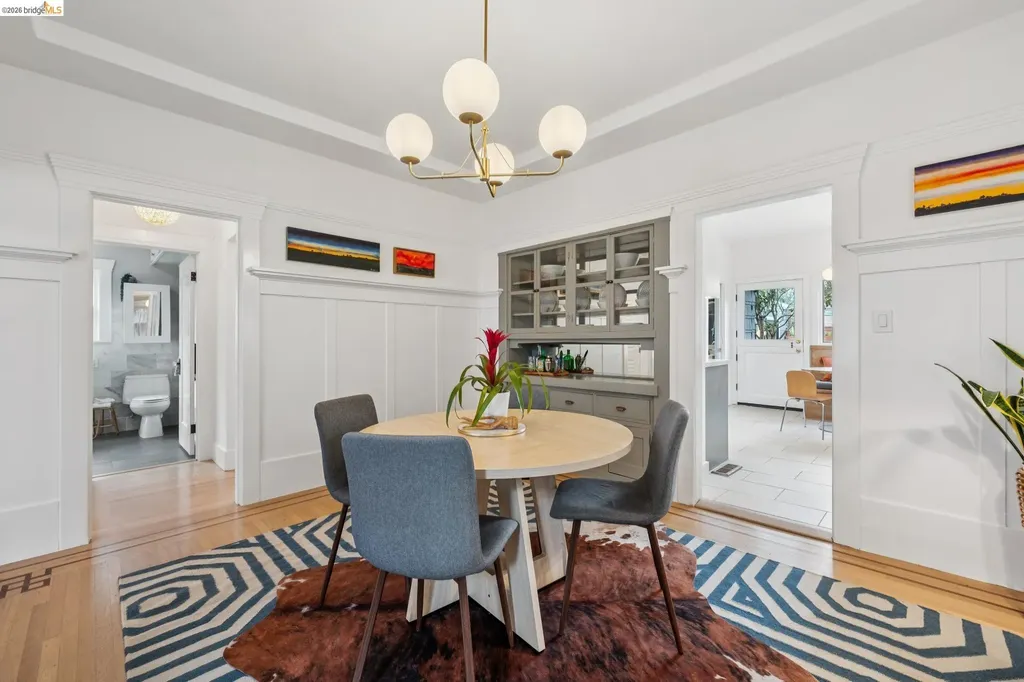 390 50th Street Oakland CA 94609