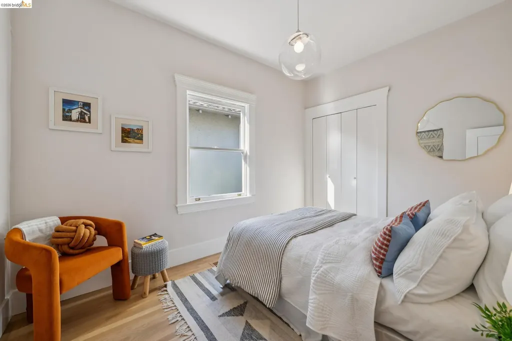 390 50th Street Oakland CA 94609