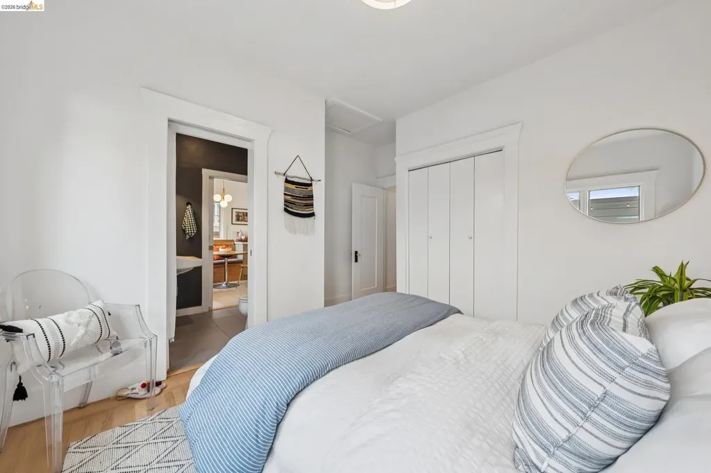 390 50th Street Oakland CA 94609