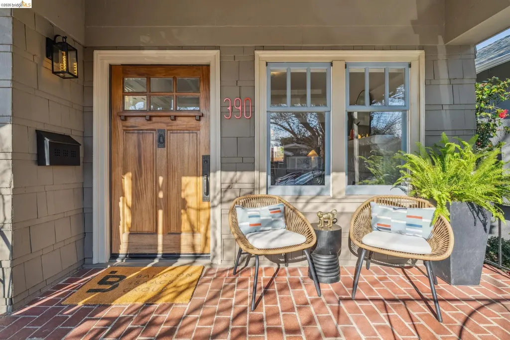 390 50th Street Oakland CA 94609