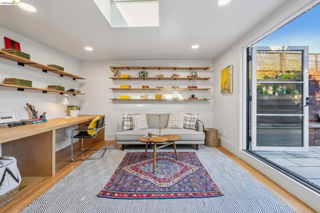 390 50th Street Oakland CA 94609