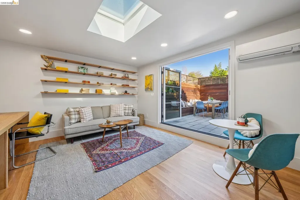 390 50th Street Oakland CA 94609