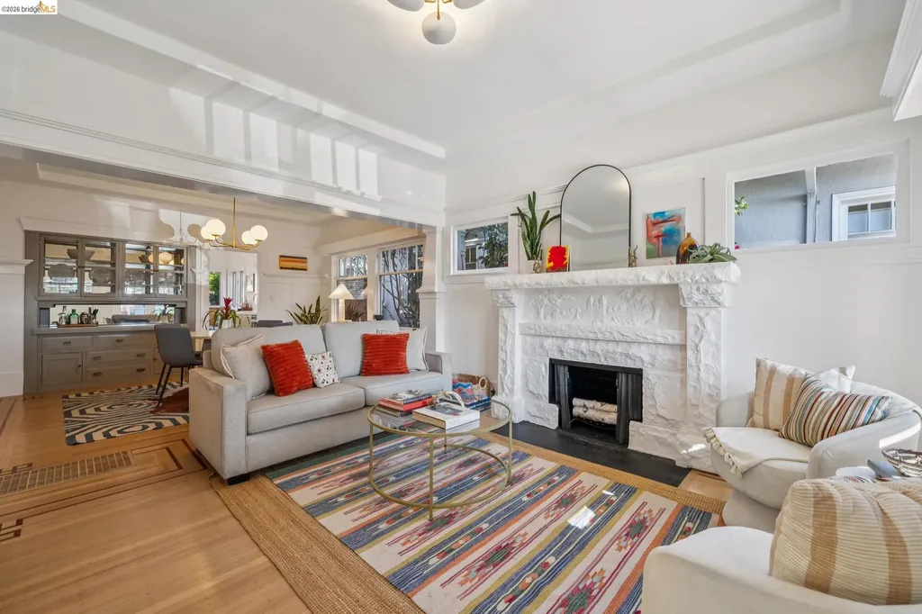 390 50th Street Oakland CA 94609