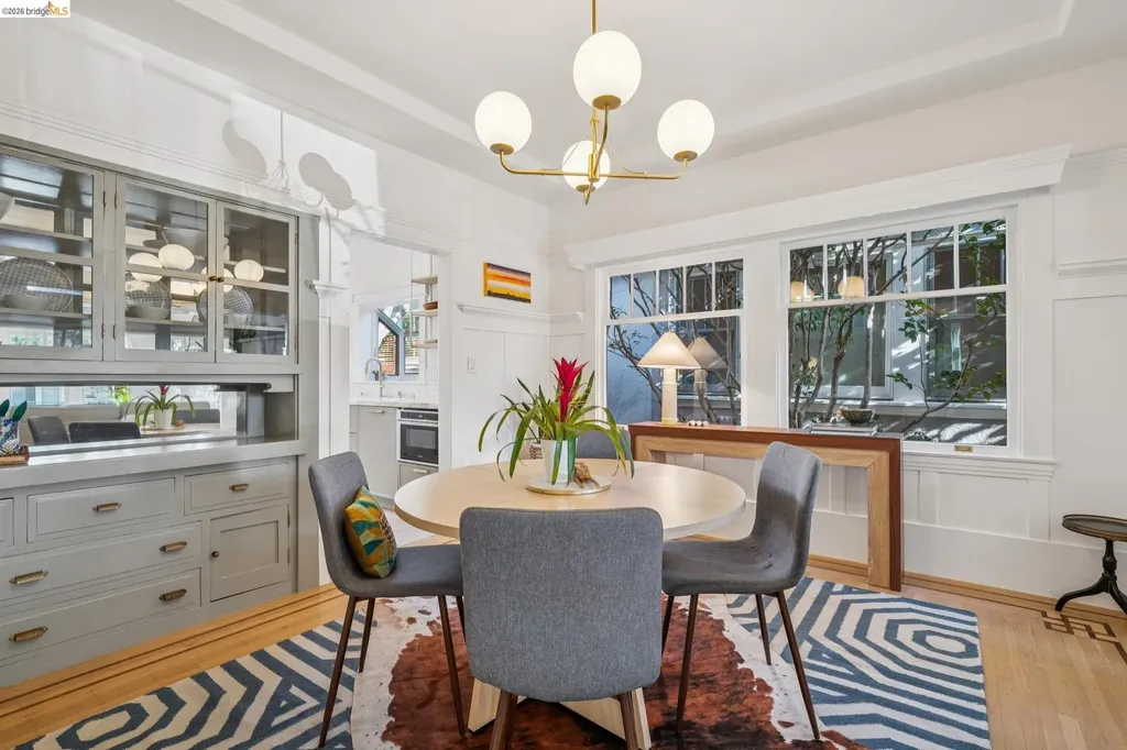 390 50th Street Oakland CA 94609