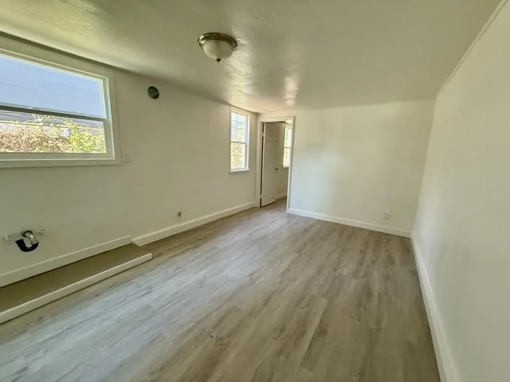 2706 Short Street Oakland CA 94619