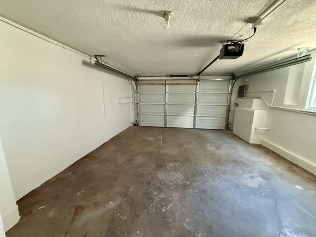 2706 Short Street Oakland CA 94619