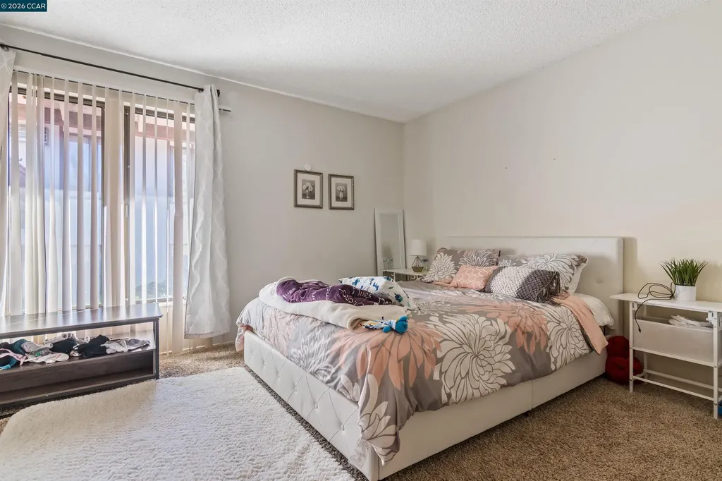 238-240 Camelback Road Pleasant Hill CA 94523