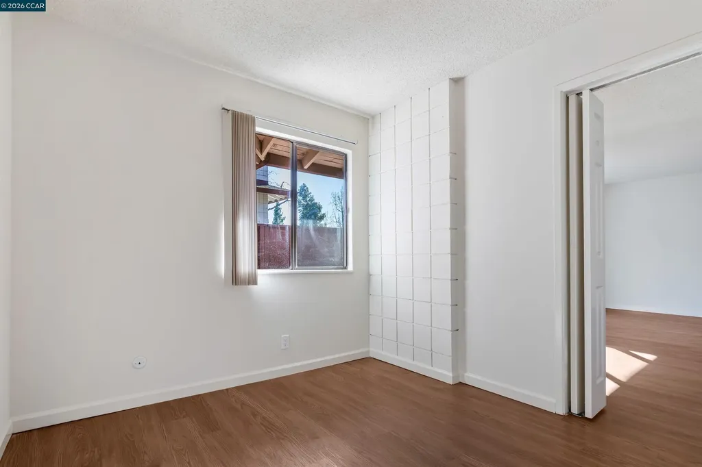 238-240 Camelback Road Pleasant Hill CA 94523