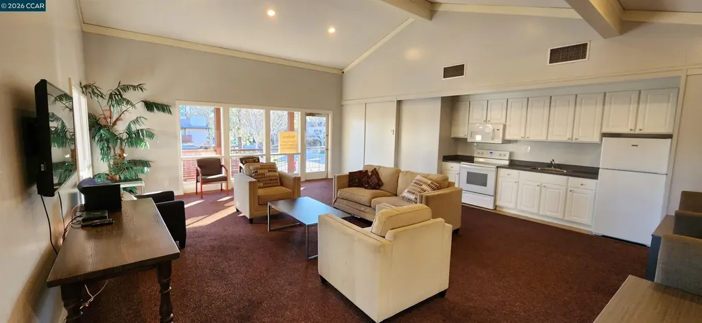 238-240 Camelback Road Pleasant Hill CA 94523