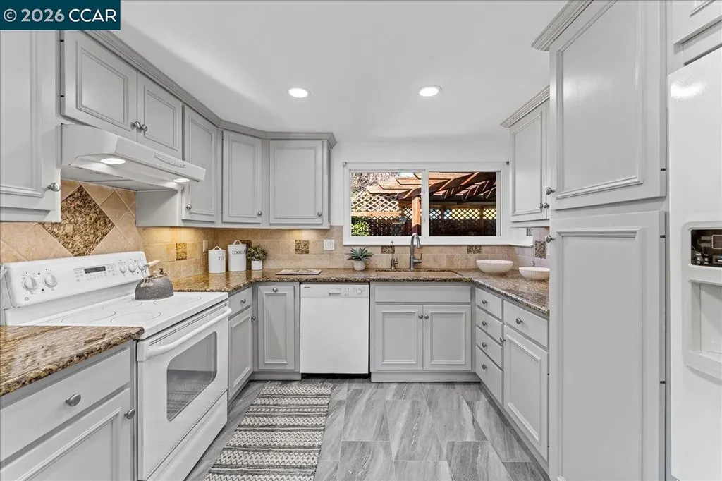 106 Oakmeade Court Vacaville CA 95687
