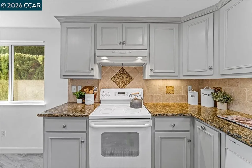 106 Oakmeade Court Vacaville CA 95687