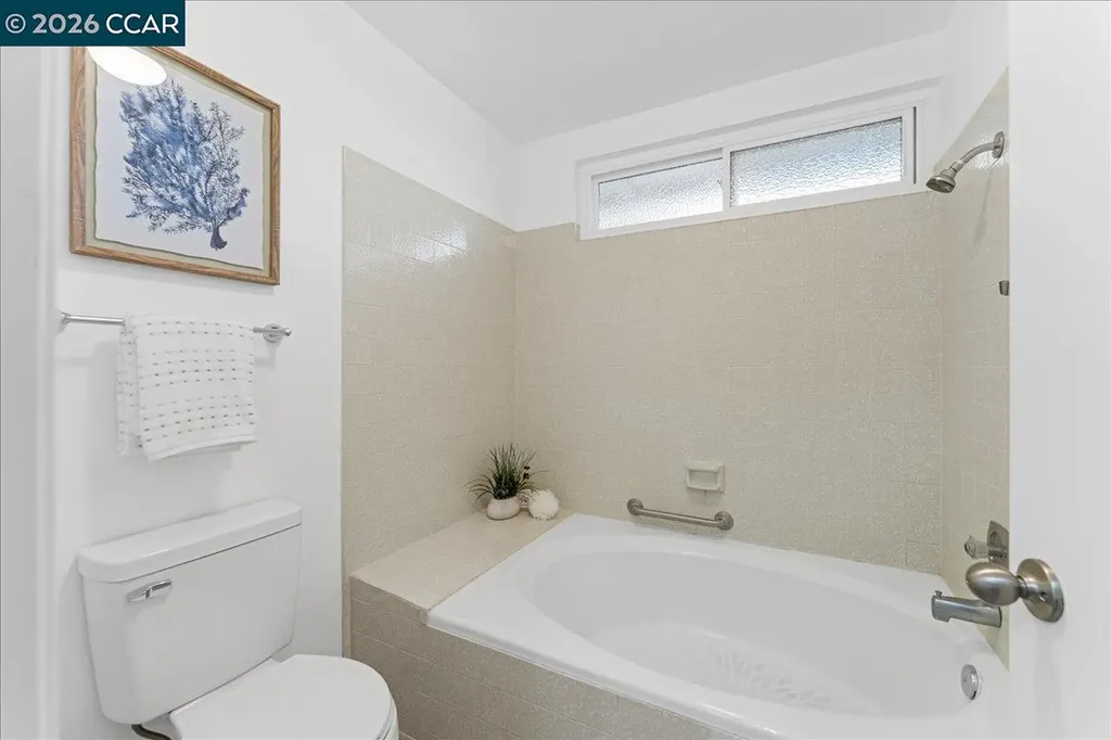 106 Oakmeade Court Vacaville CA 95687