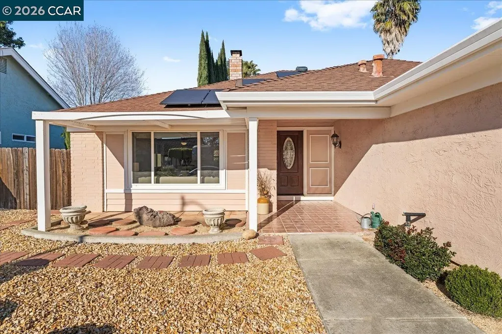 106 Oakmeade Court Vacaville CA 95687