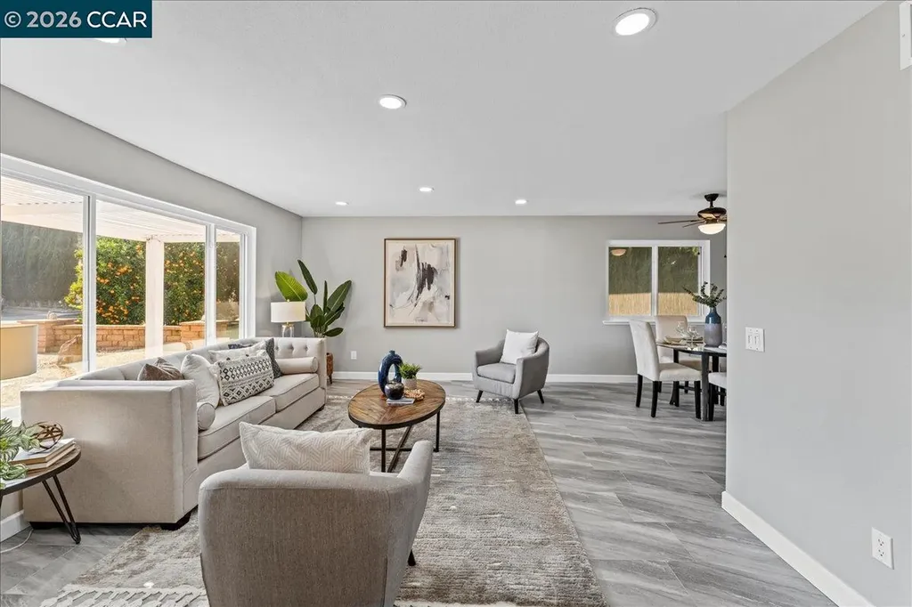 106 Oakmeade Court Vacaville CA 95687