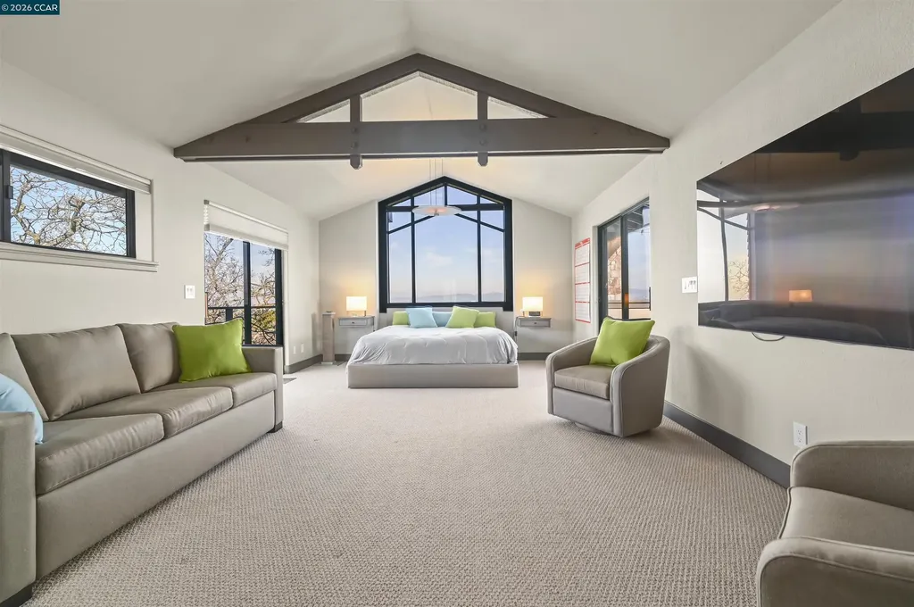 3284 Surmont Drive Lafayette CA 94549