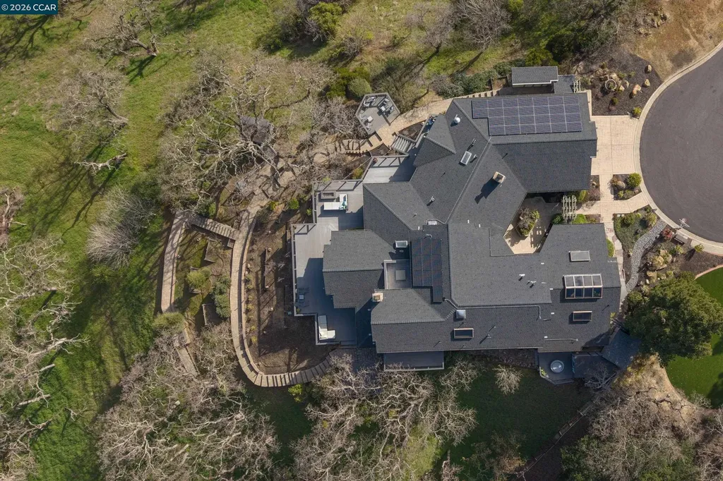 3284 Surmont Drive Lafayette CA 94549