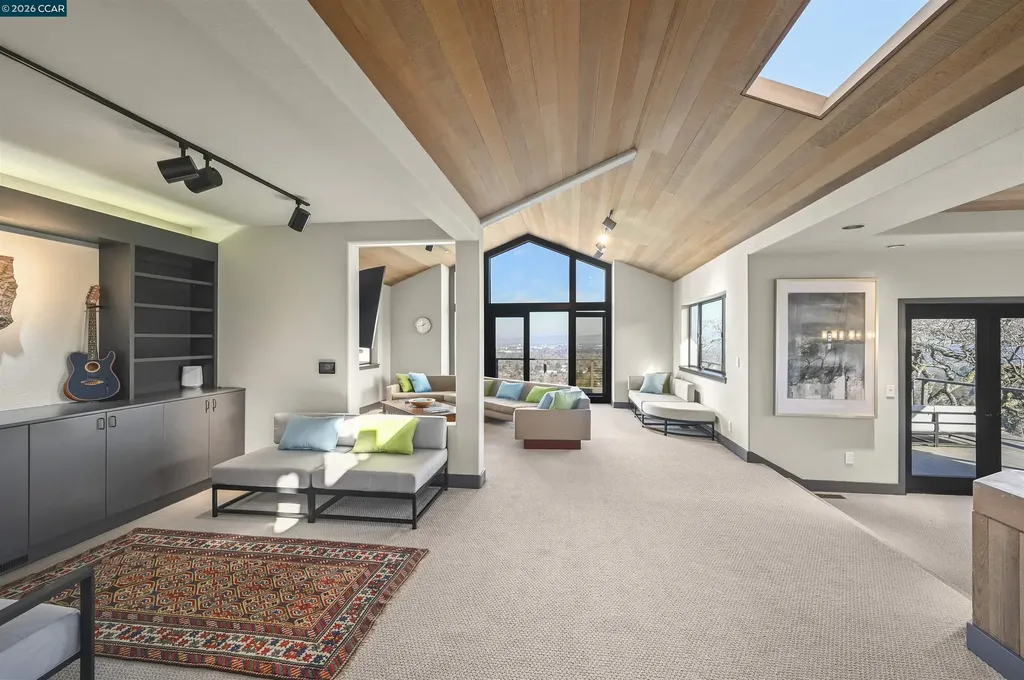 3284 Surmont Drive Lafayette CA 94549