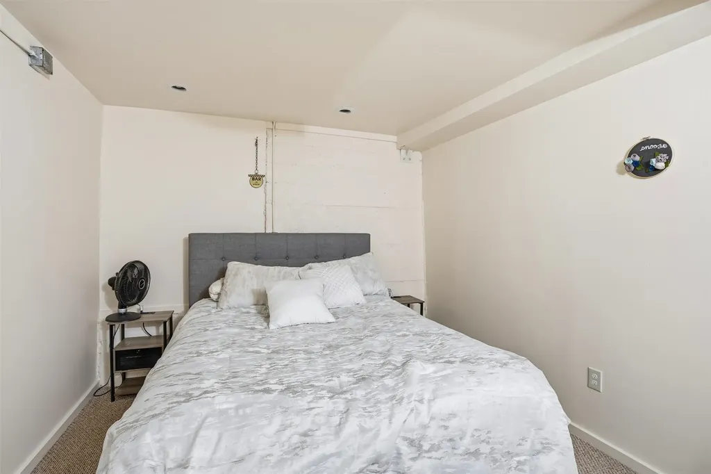 733 Loring Avenue Crockett CA 94525