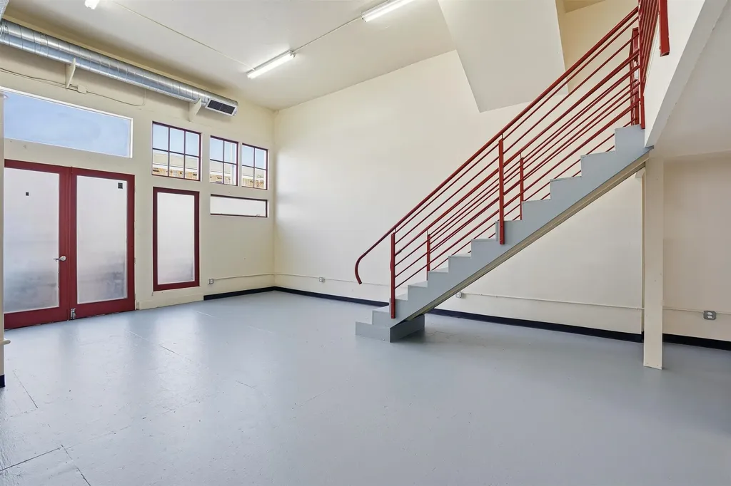 733 Loring Avenue Crockett CA 94525