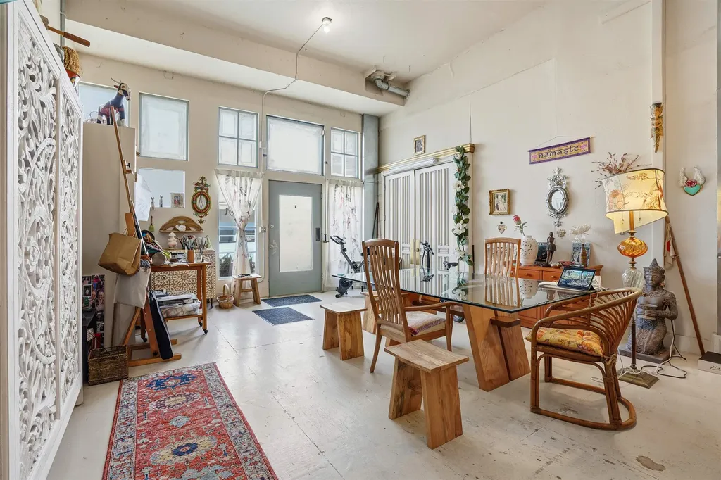 733 Loring Avenue Crockett CA 94525