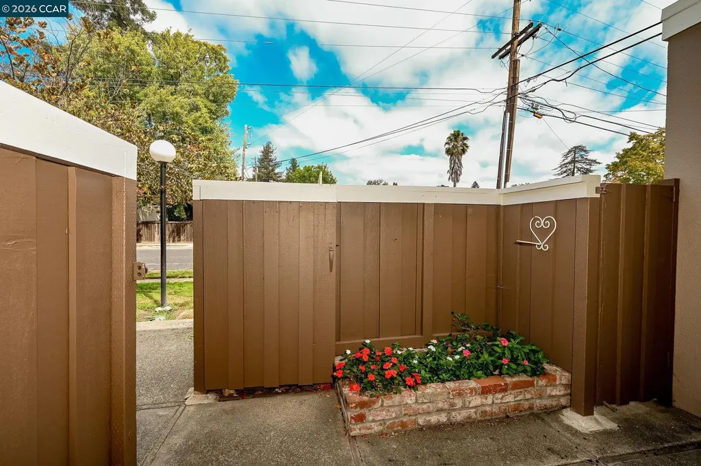 1218 Hookston Road Concord CA 94518