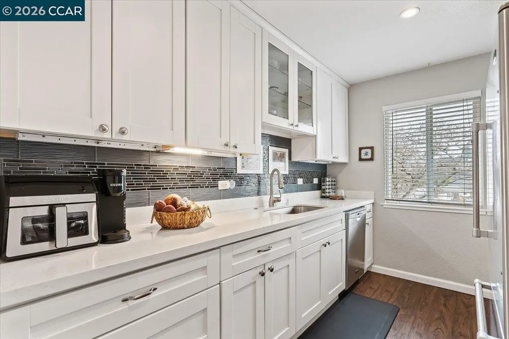 2180 Geary Road Pleasant Hill CA 94523