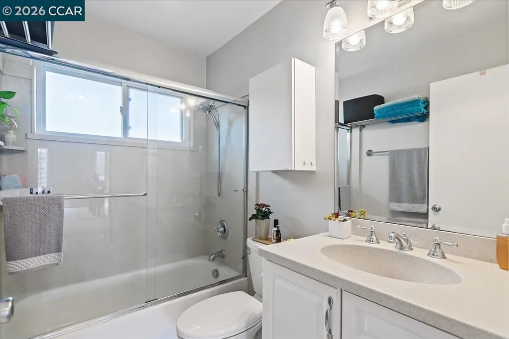 2180 Geary Road Pleasant Hill CA 94523