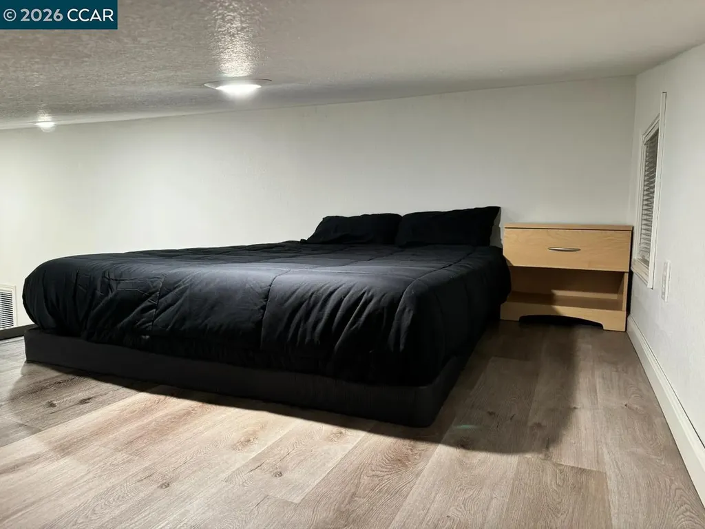 6167 Overdale Oakland CA 94605