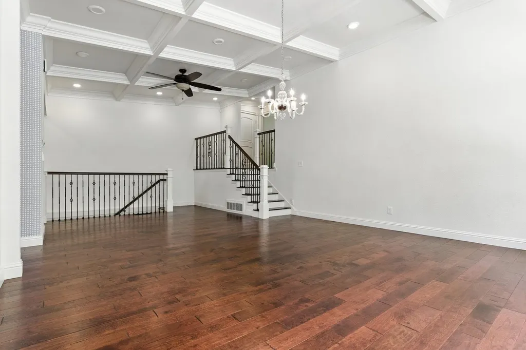 18 Conrad Court Oakland CA 94611