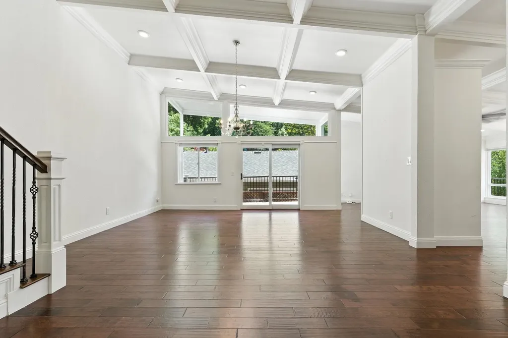 18 Conrad Court Oakland CA 94611