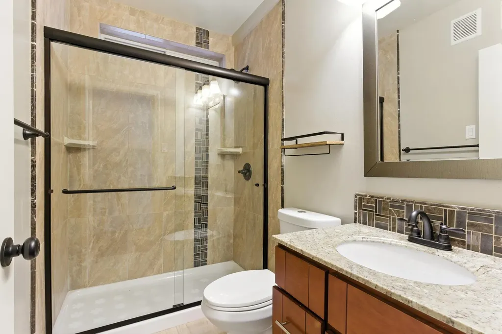 18 Conrad Court Oakland CA 94611