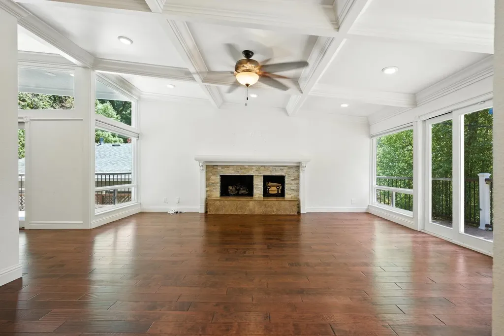 18 Conrad Court Oakland CA 94611