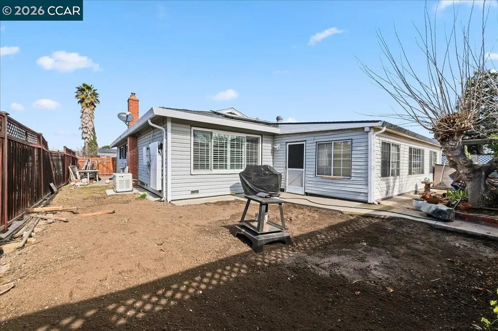 5833 Singing Hills Avenue Livermore CA 94551