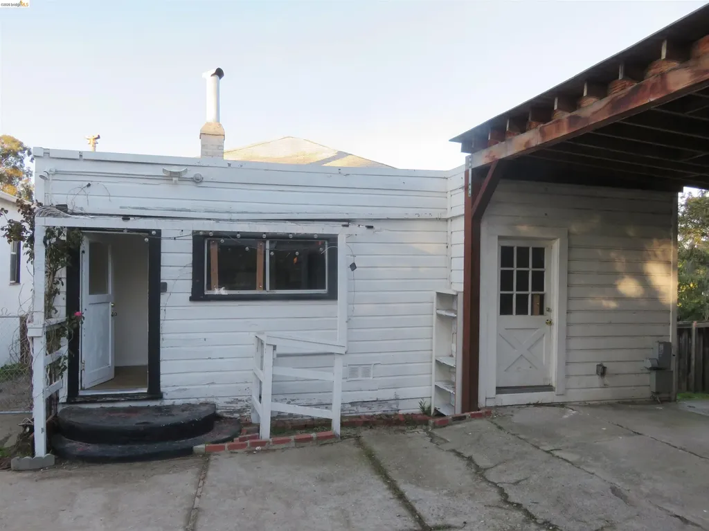 1731 San Pablo Avenue Pinole CA 94564