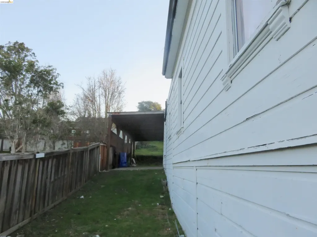 1731 San Pablo Avenue Pinole CA 94564