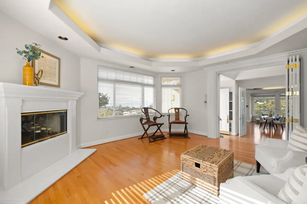 6070 Mazuela Drive Oakland CA 94611