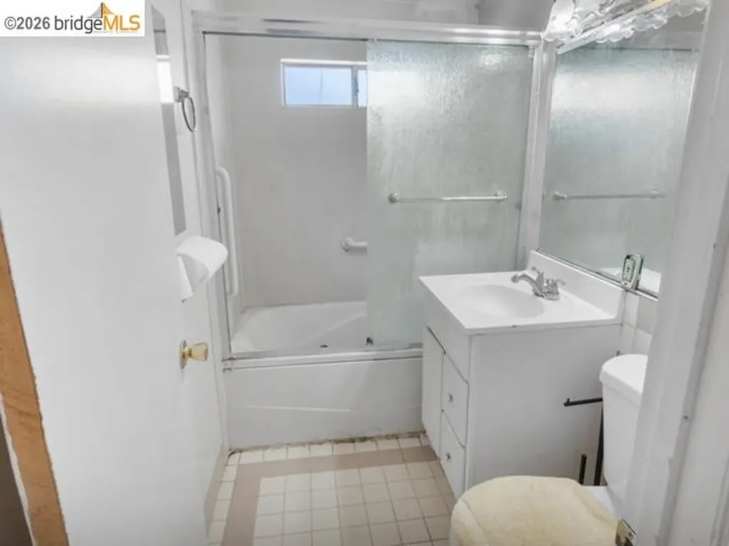 2190 Giant Road San Pablo CA 94806