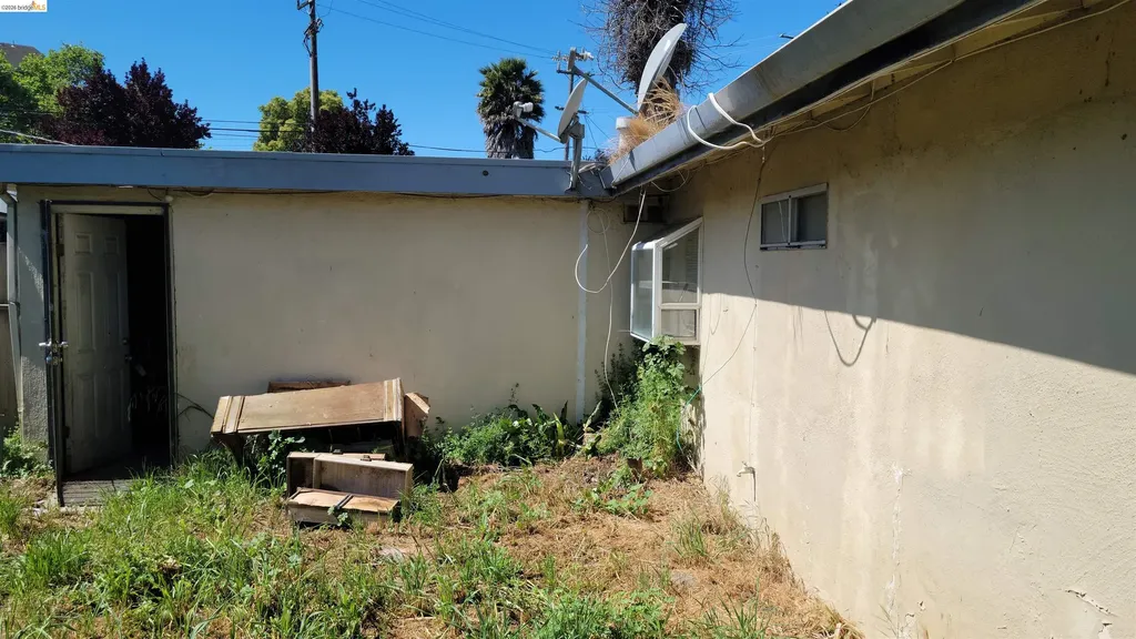 2190 Giant Road San Pablo CA 94806
