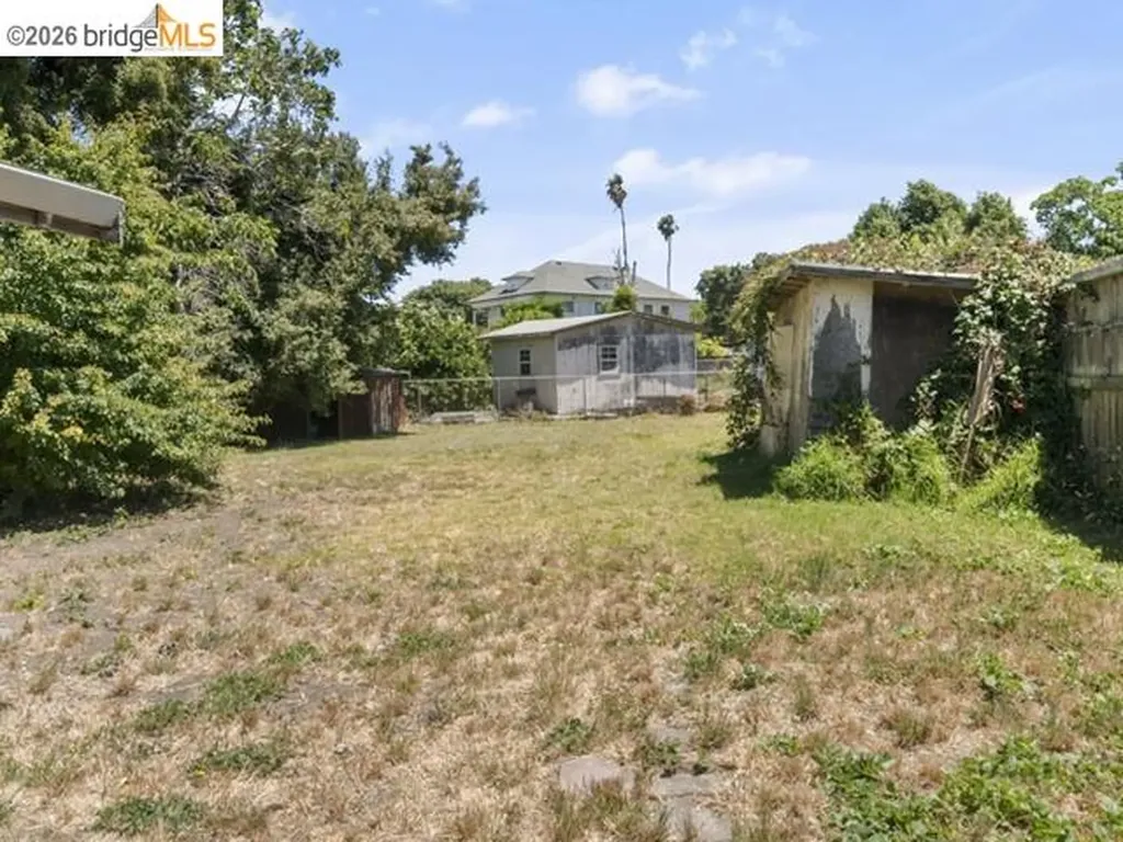 2190 Giant Road San Pablo CA 94806