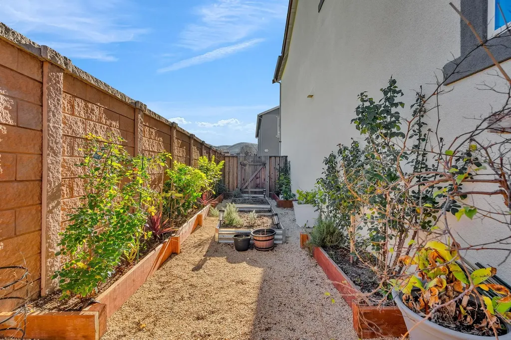 9 Cedar Court Pittsburg CA 94565