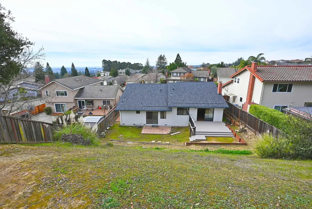 17764 Columbia Drive Castro Valley CA 94552