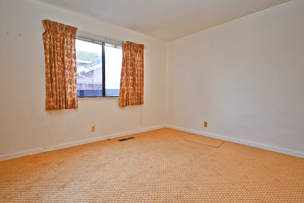 17764 Columbia Drive Castro Valley CA 94552