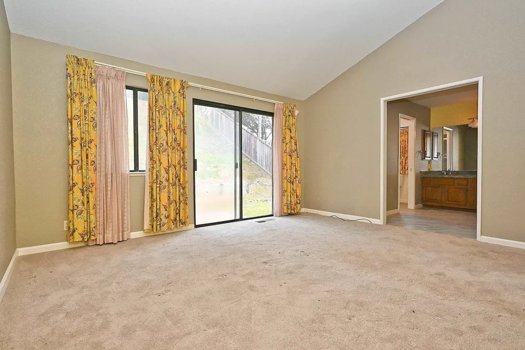 17764 Columbia Drive Castro Valley CA 94552