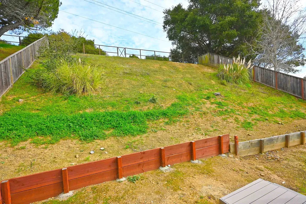 17764 Columbia Drive Castro Valley CA 94552