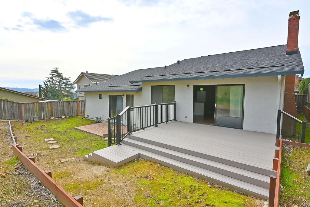 17764 Columbia Drive Castro Valley CA 94552