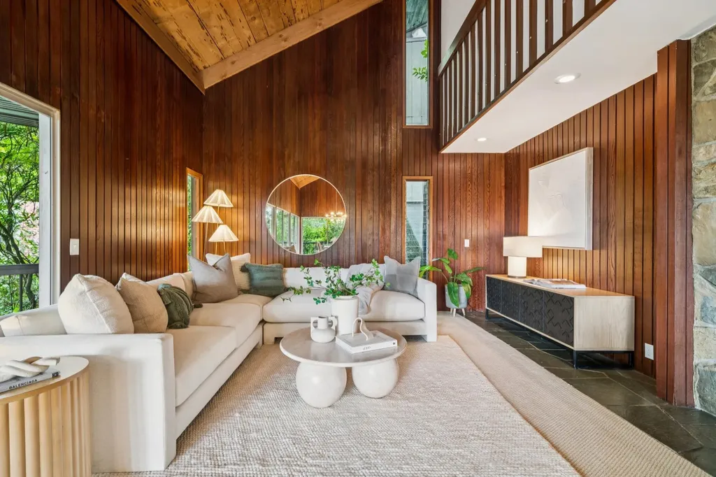 2835 Morley Drive Oakland CA 94611