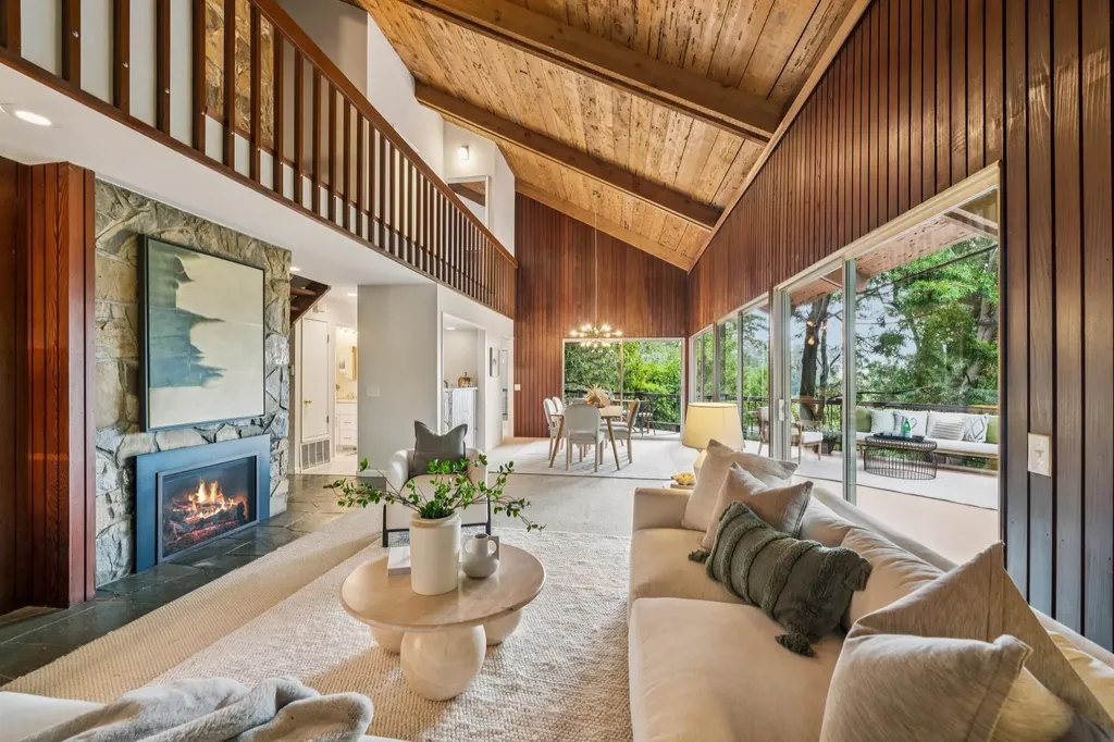 2835 Morley Drive Oakland CA 94611