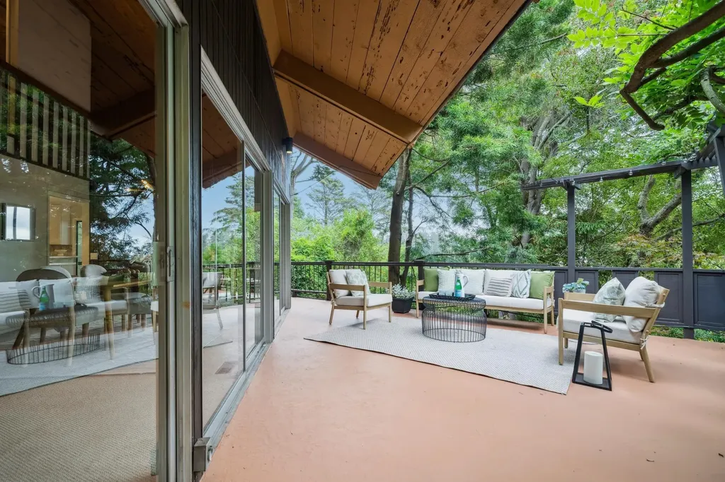 2835 Morley Drive Oakland CA 94611